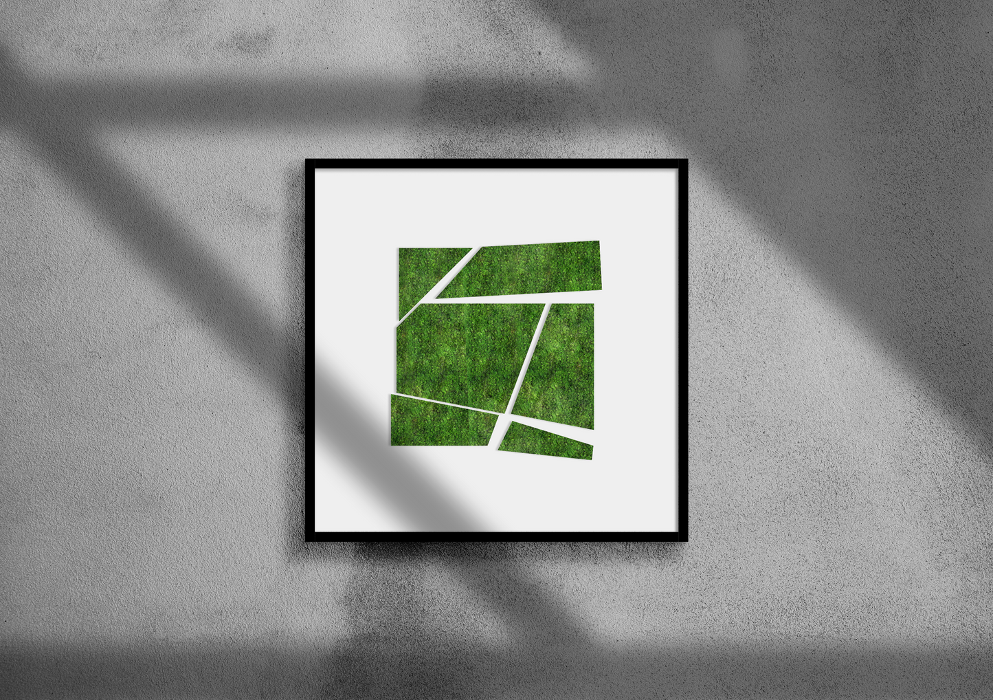 CRACKED CUBE