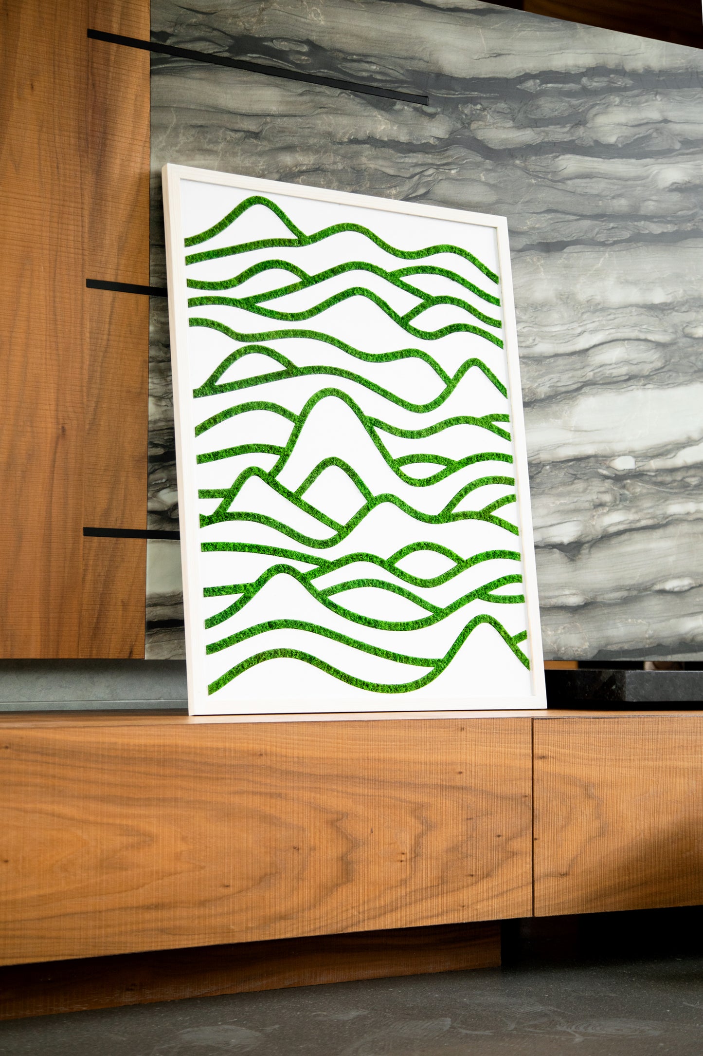 LA MONTAÑA DEL MUNDO (2021) - CHRISTIAN ABUSAID + MATERIA VERDE COLAB (MUSGO BOLA)
